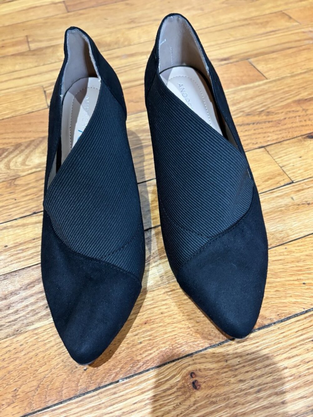 Andrew Geller Black Pointed Toe Pumps Size 7M Classic Dress Heels